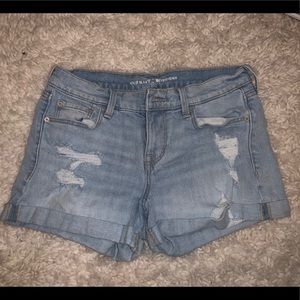 Old navy boyfriend jean shorts